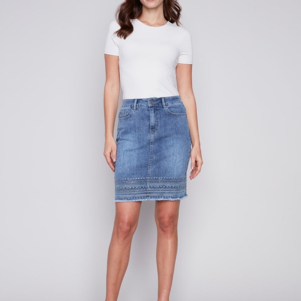 NWOT Charlie B denim embroidered skort/skirt size 8
